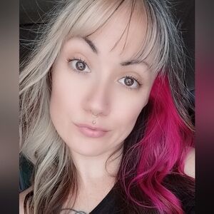 Meet your Posher, Courtney